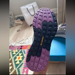 Columbia Sneaker (Brand New)